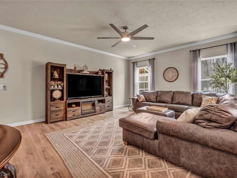3017 Bonita Circle SE, Canal Fulton, OH 44614 Photo 12