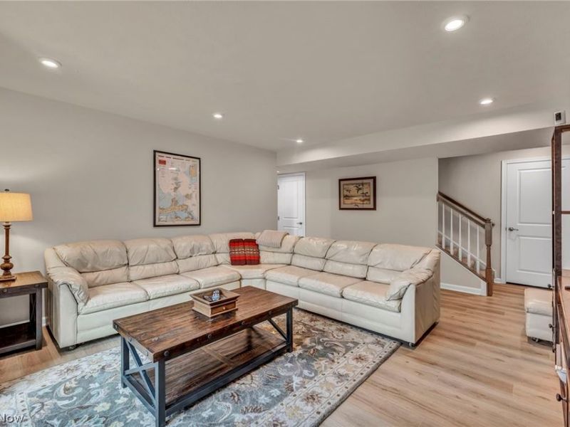3017 Bonita Circle SE, Canal Fulton, OH 44614 Photo 25