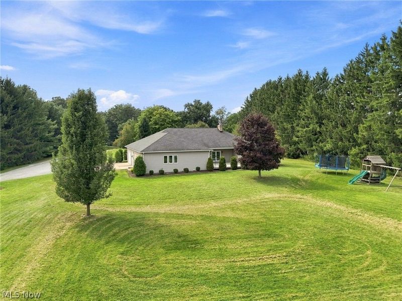 812 S Prospect Avenue, Hartville, OH 44632 Photo 37