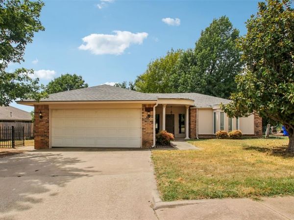 1536 Creekside Drive, Norman, OK 73071