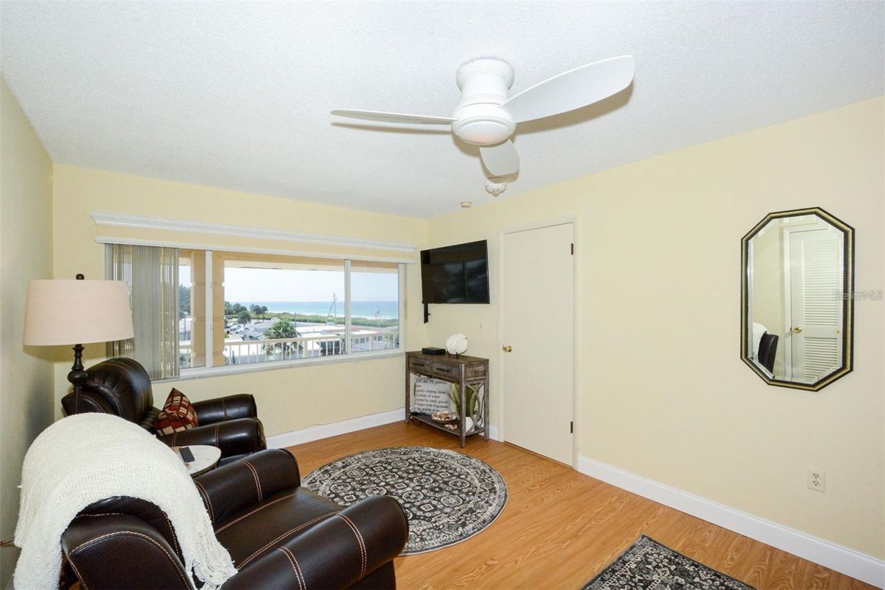 3804 Gulf Of Mexico Drive, Unit B-402, Longboat Key, FL 34228 Photo