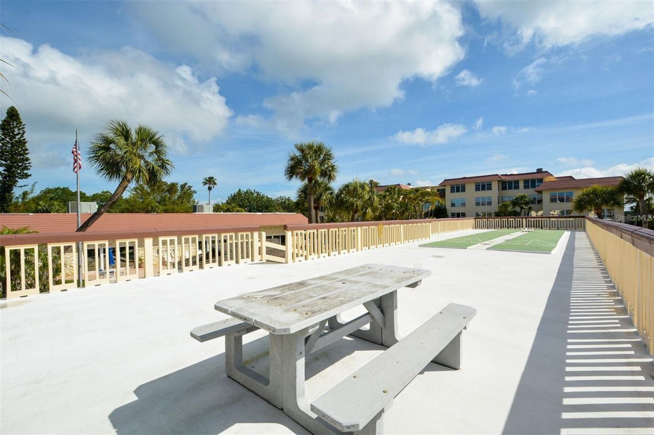 3804 Gulf Of Mexico Drive, Unit B-402, Longboat Key, FL 34228 Photo