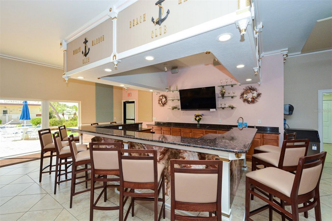 3804 Gulf Of Mexico Drive, Unit B-402, Longboat Key, FL 34228 Photo