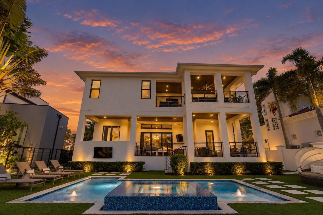 5215 W Neptune Way, Tampa, FL 33609 Photo