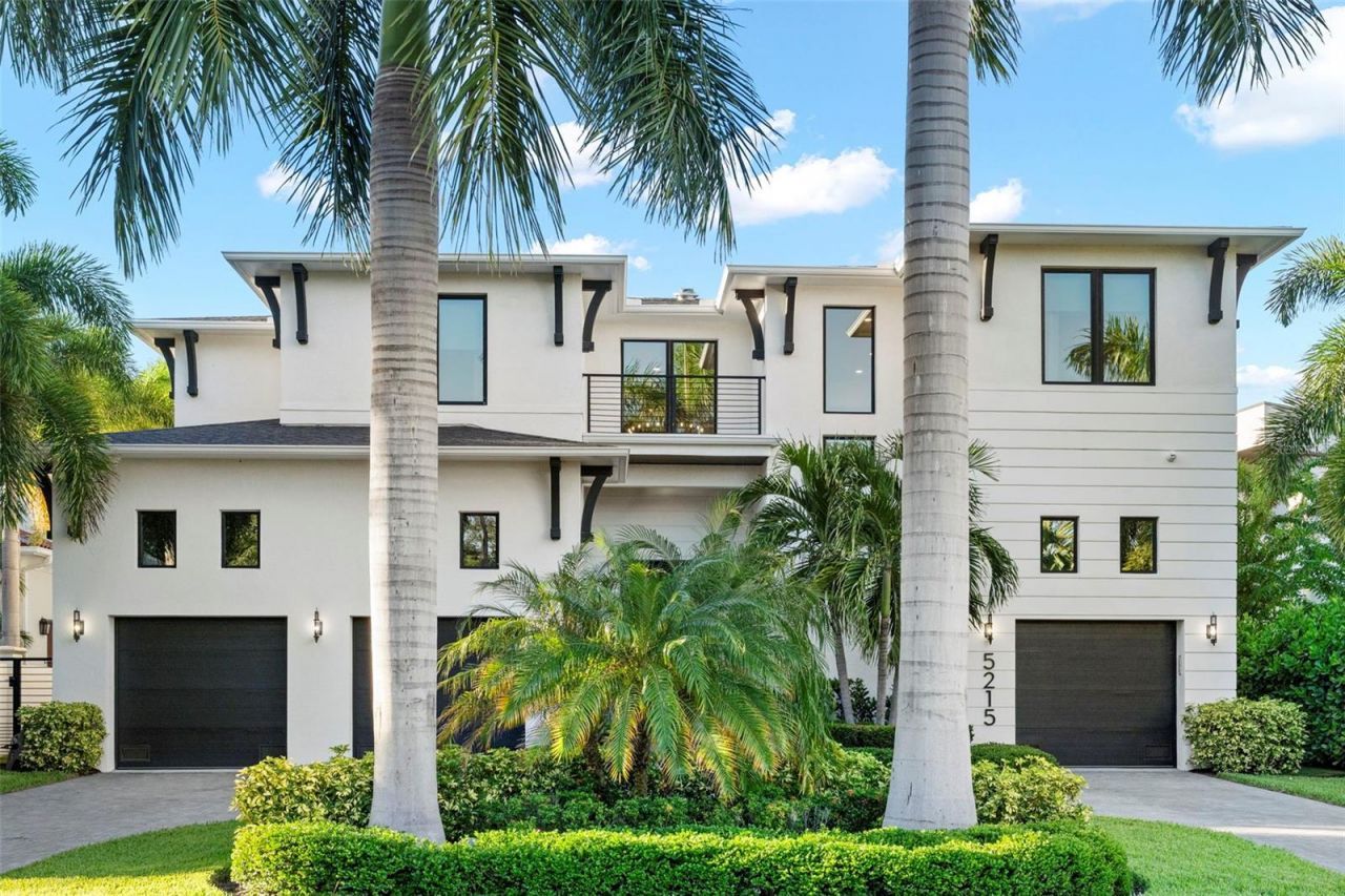 5215 W Neptune Way, Tampa, FL 33609 Photo