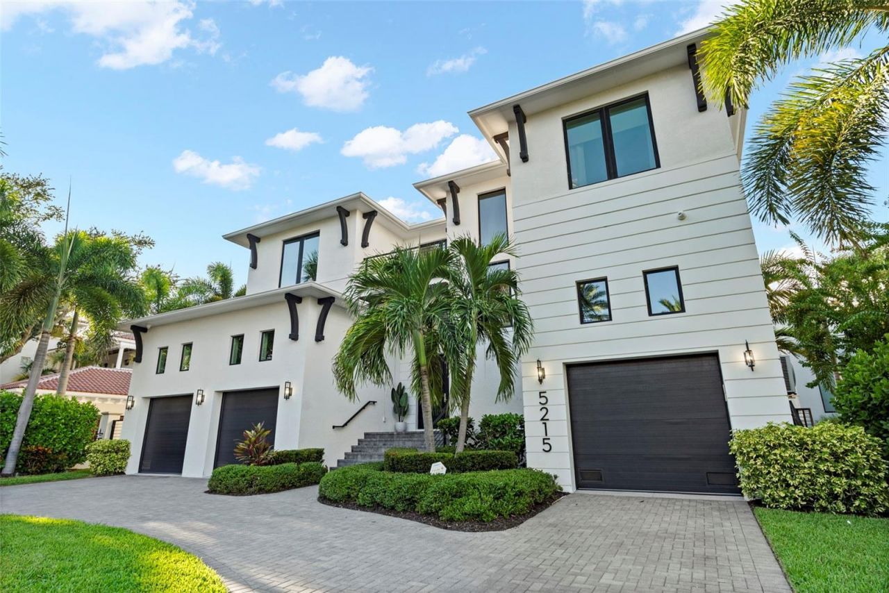 5215 W Neptune Way, Tampa, FL 33609 Photo