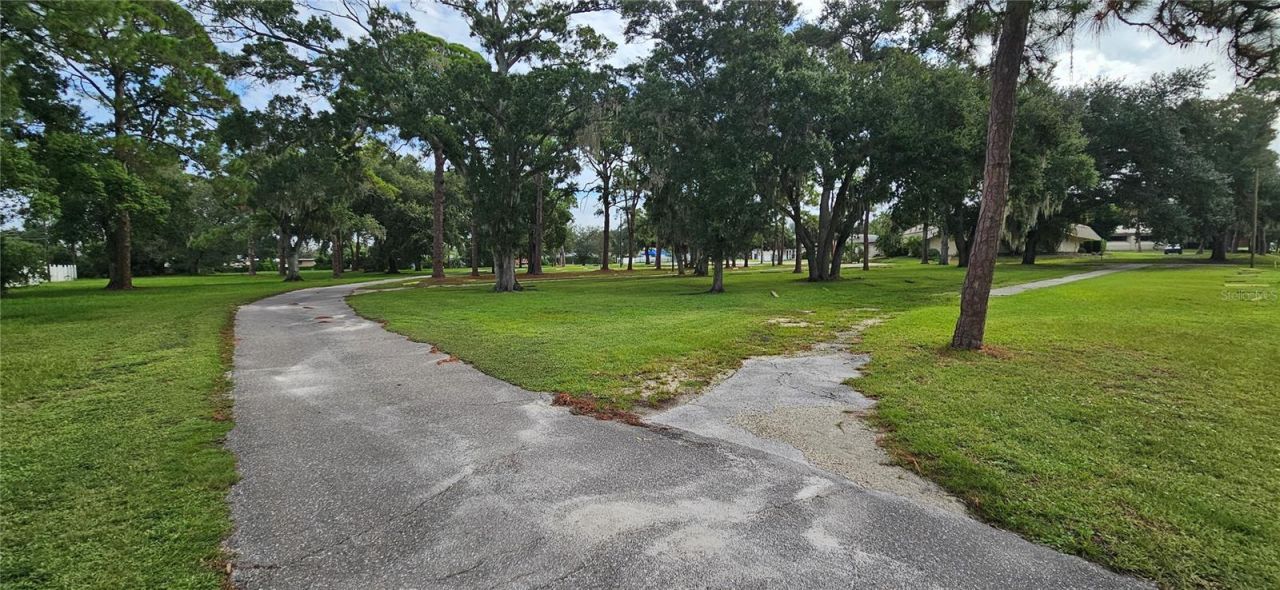 11501 Walker Avenue, Seminole, FL 33772 Photo