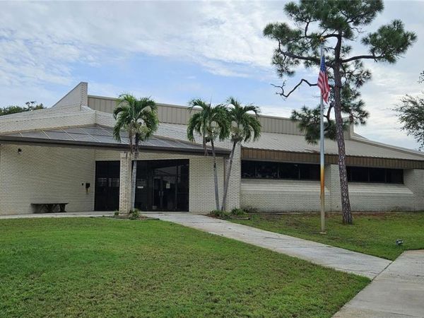 11501 WALKER AVENUE , SEMINOLE, FL 33772