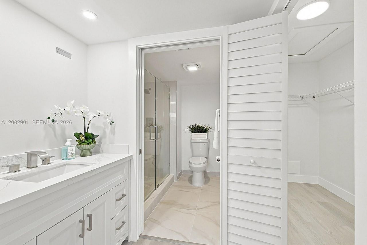 550 SW 138th Ave, Unit 402K, Pembroke Pines, FL 33027 Photo