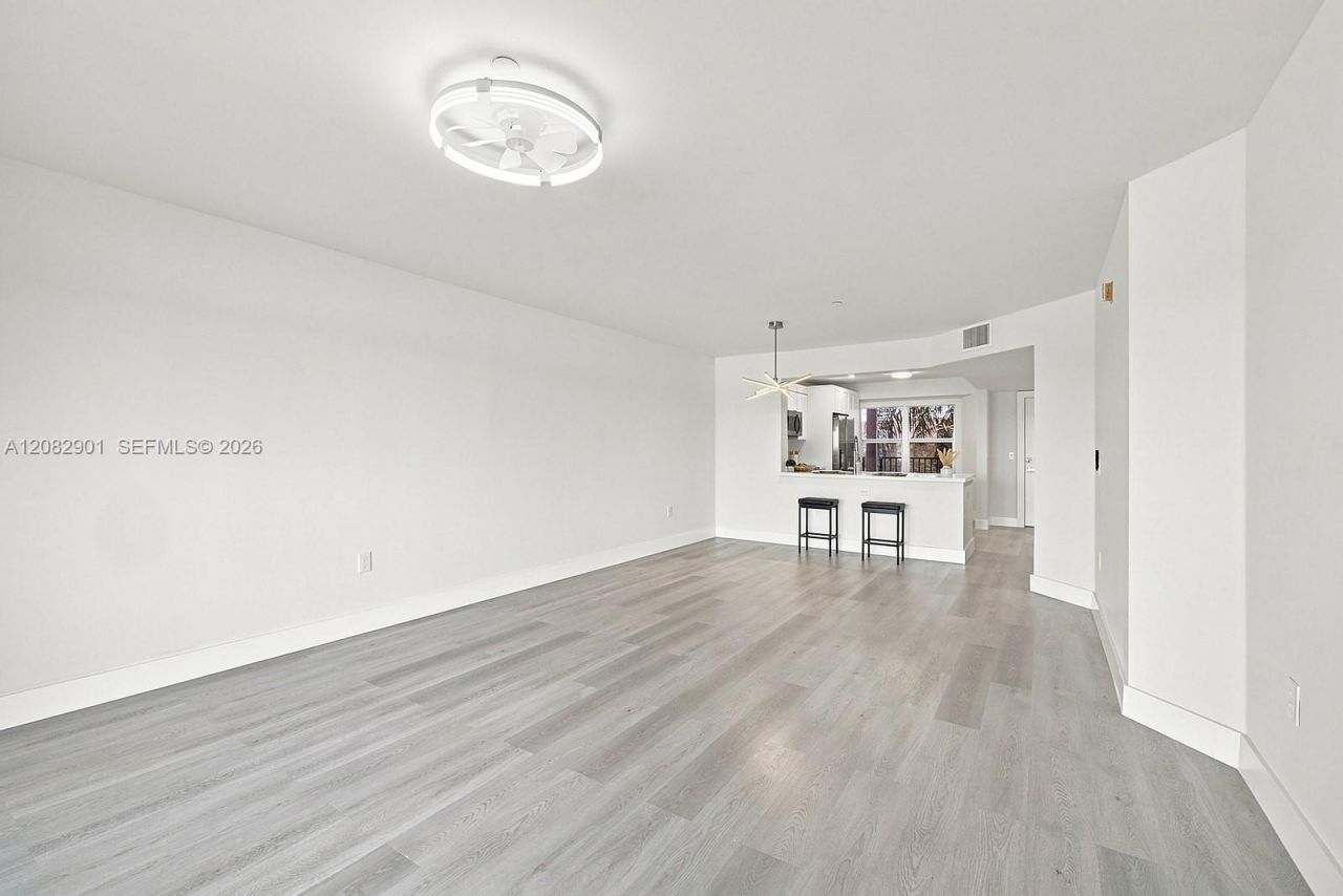 550 SW 138th Ave, Unit 402K, Pembroke Pines, FL 33027 Photo