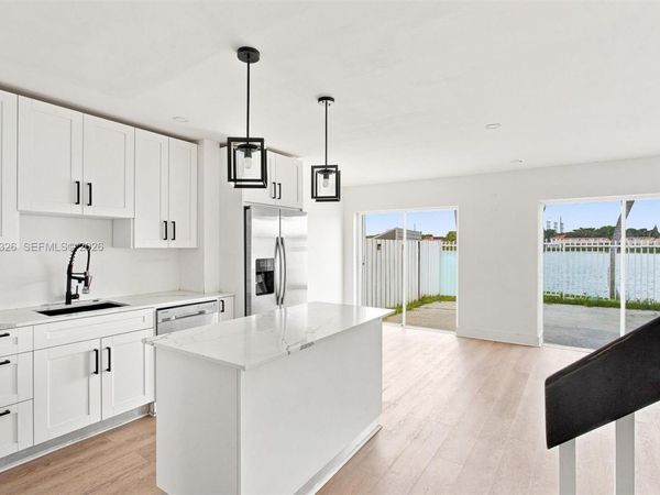17561 SW 140th Ct, Miami, FL 33177
