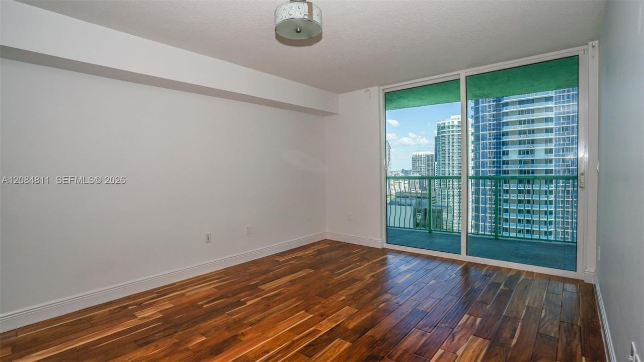 1200 Brickell Bay Dr, Unit 3620, Miami, FL 33131 Photo