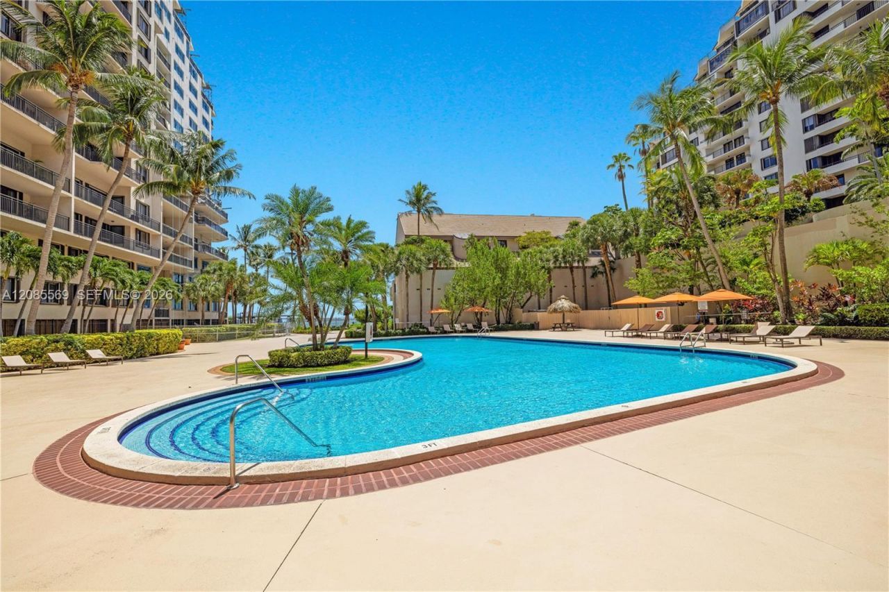 540 Brickell Key Dr, Unit 1514, Miami, FL 33131 Photo