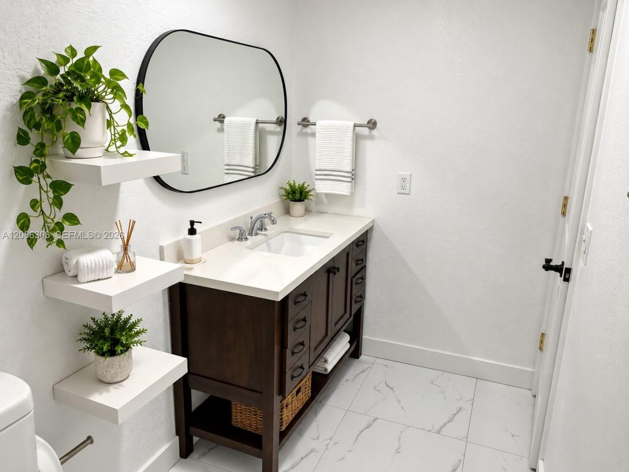 9353 Fontainebleau Blvd, Unit A105, Miami, FL 33172 Photo