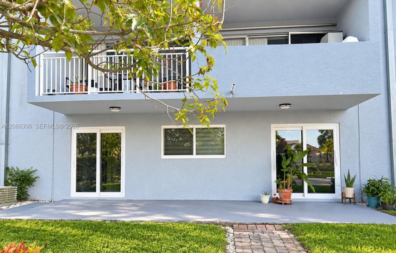 9353 Fontainebleau Blvd, Unit A105, Miami, FL 33172 Photo