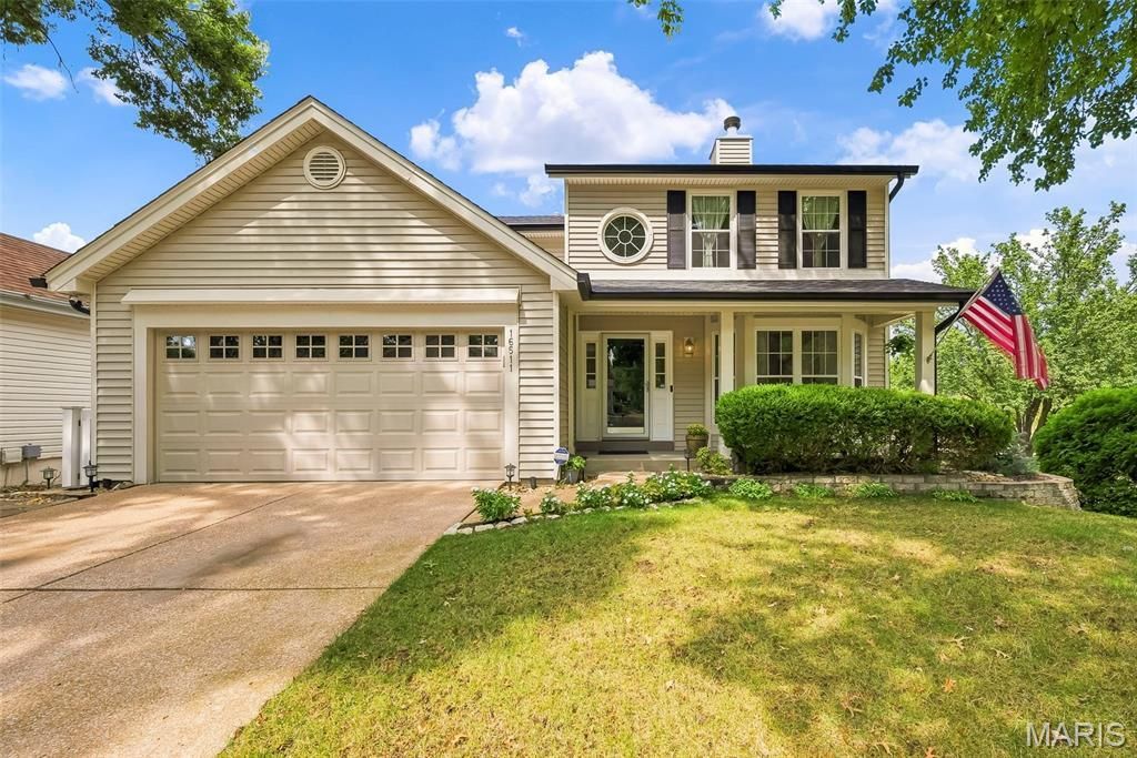 16511 Hunters Crossing Drive, Wildwood, MO 63040 Main Photo