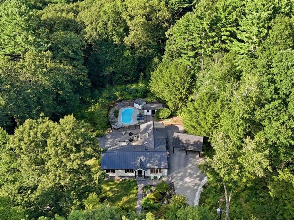 50 Heald Rd, Carlisle, MA 01741