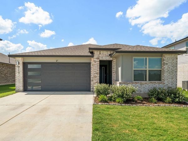 1117 Tipton ST, Georgetown, TX 78633
