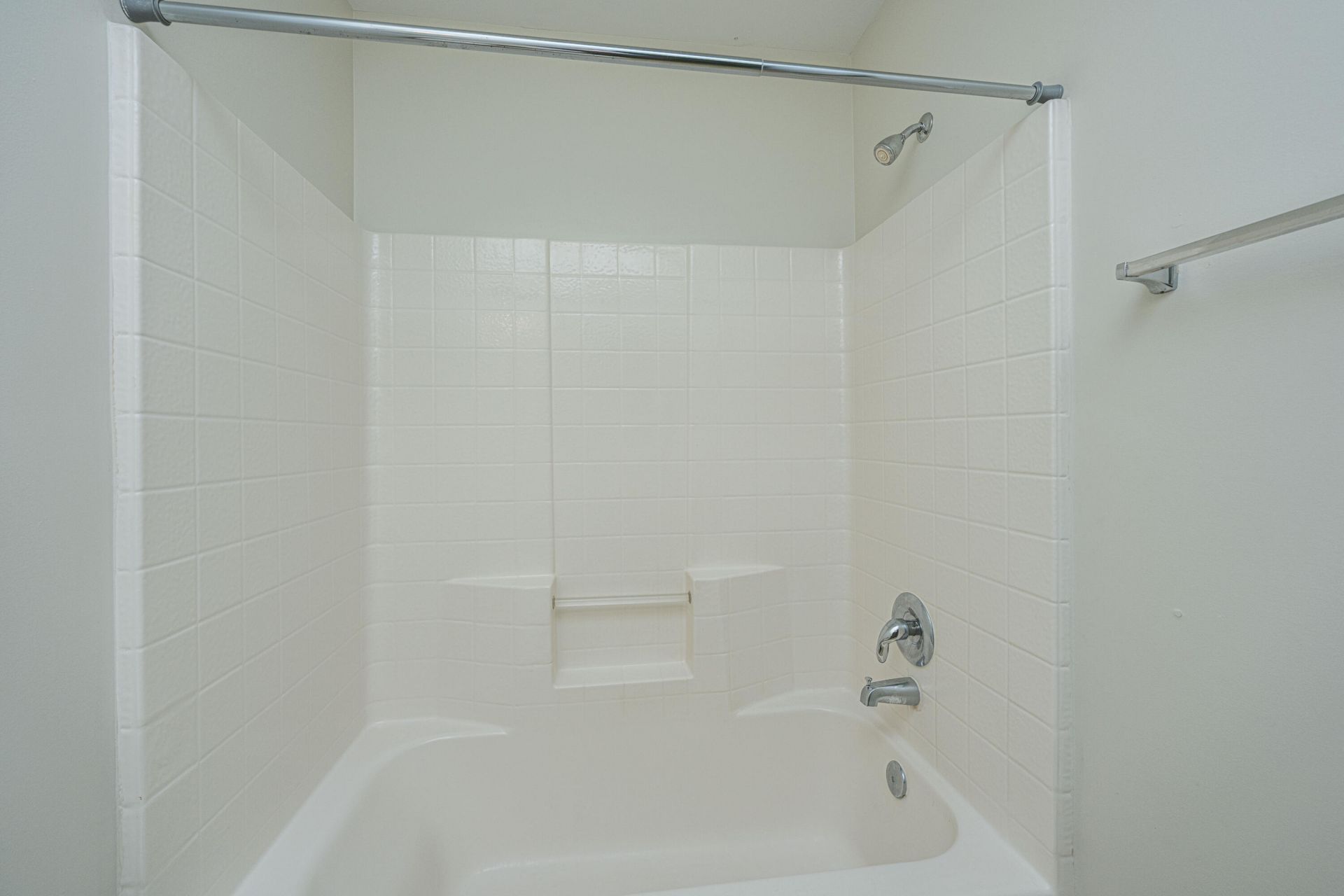 202 Twin Tree Drive Photo 18