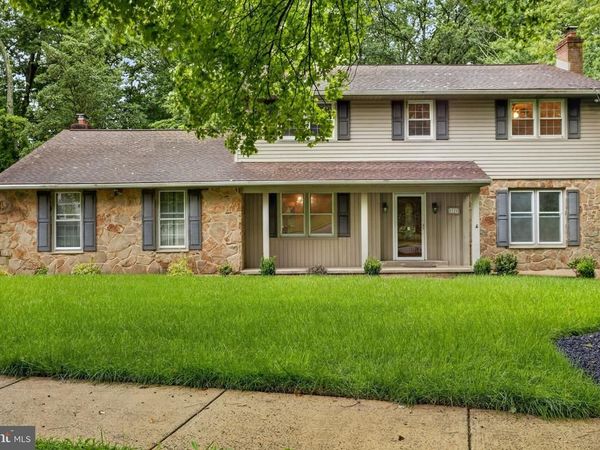 2426 KINGMAN DRIVE, WILMINGTON, DE 19810