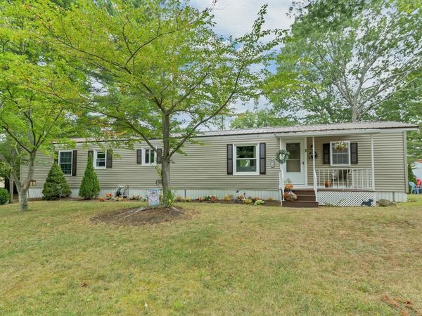 5 North Dewberry Lane, Rochester, NH 03867