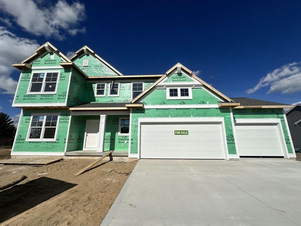 2181 Emerald Shore Circle NE, Grand Rapids, MI 49505