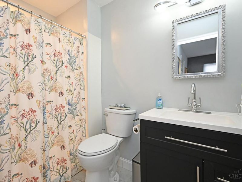 12088 Goodfield Court, Springfield Township, OH 45240 Photo 28