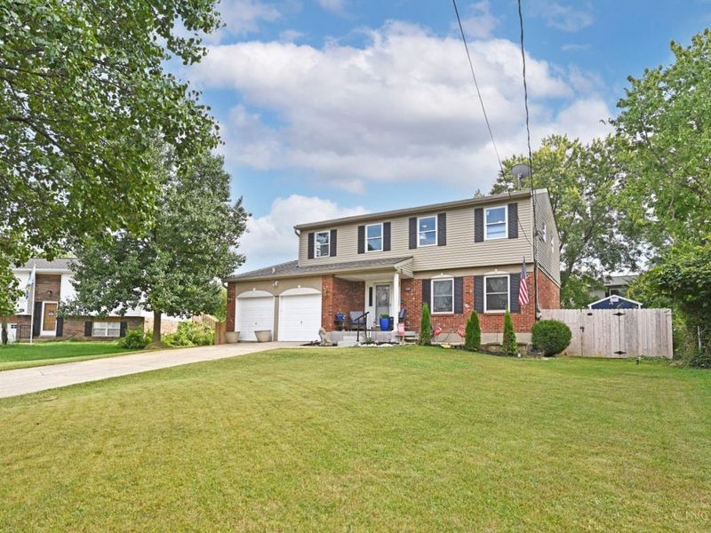 12088 Goodfield Court, Springfield Township, OH 45240 Photo 3