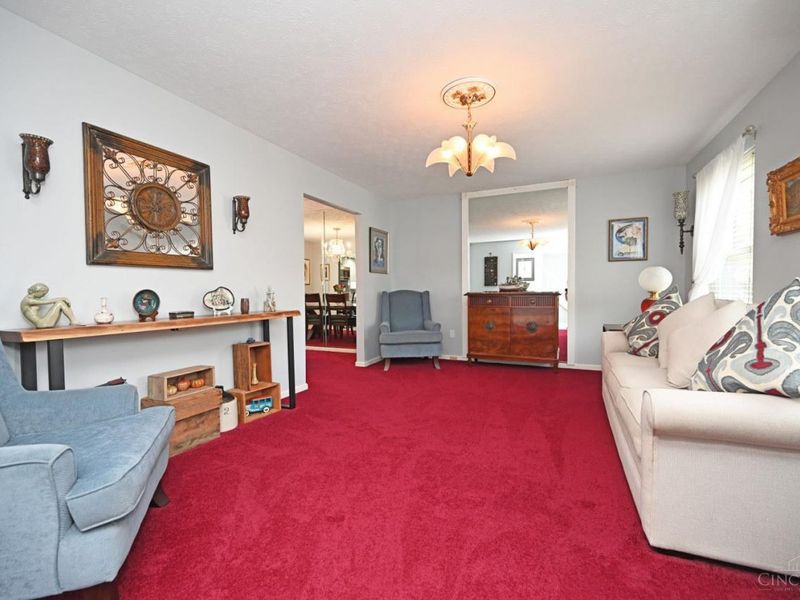 12088 Goodfield Court, Springfield Township, OH 45240 Photo 5