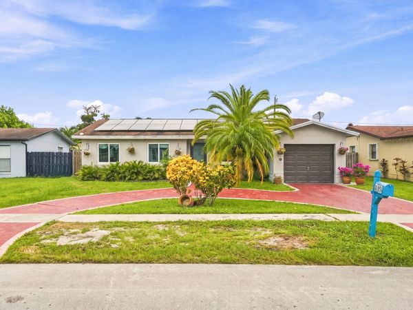 11351 NW 37TH Place, Sunrise, FL 33323