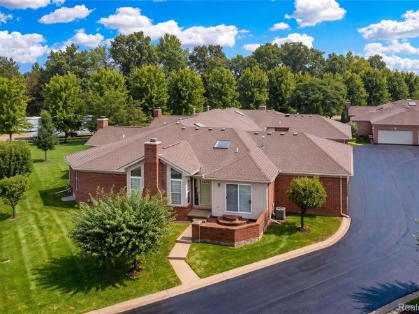 30633 Melisa Court, Chesterfield Township, Mi 48051