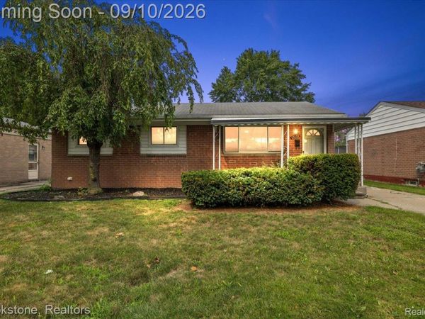 23223 Glenbrook Street, St Clair Shores, Mi 48082
