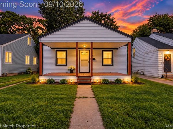 583 E Madison Avenue, Pontiac, Mi 48340