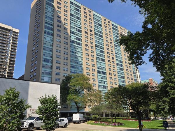 3180 N Lake Shore Drive , Unit 5H, Chicago, IL 60657