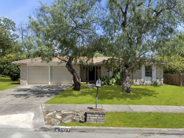 6707 CHERRYLEAF ST, Leon Valley, TX 78238