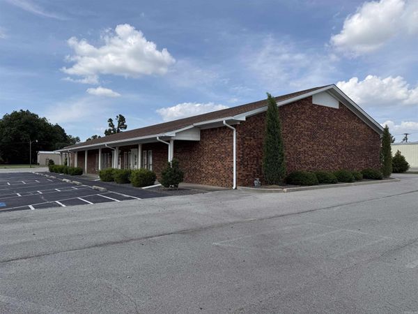 830 S Terminal , Piggott, AR 72454