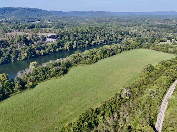 500 Chessmond Ferry Road , Calico Rock, AR 72519