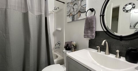 1055 Baywood #d Drive, Sparks, NV 89434 Photo