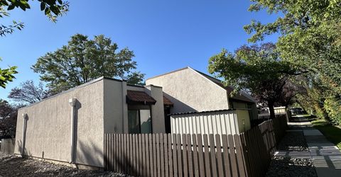 1055 Baywood #d Drive, Sparks, NV 89434 Photo
