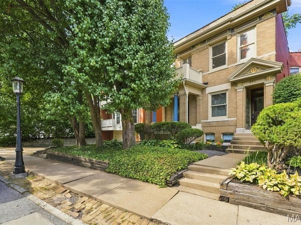 4469 Pershing Avenue , St Louis, MO 63108