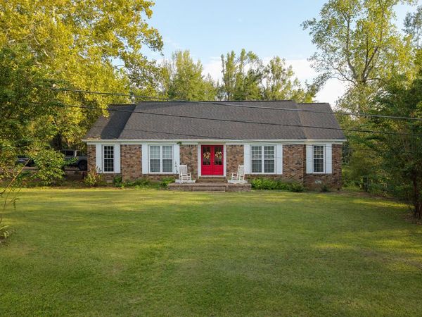 719 Market Street, Water Valley, MS 38965