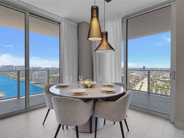 4010 S Ocean Dr, Unit R2008, Hollywood, FL 33019