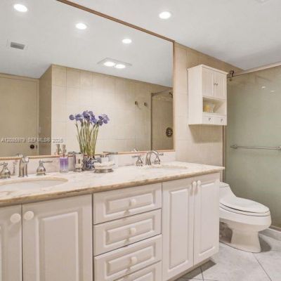 151 Crandon Blvd, Unit 1130, Key Biscayne, FL 33149 Photo