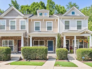 8751 Cypress Grove Run, Raleigh, NC 27612