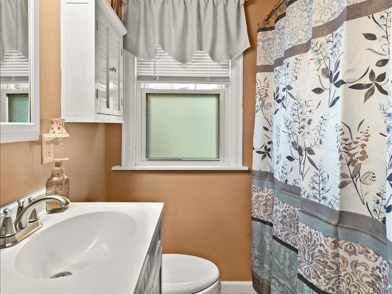 6941 Dianna Drive, North College Hill, OH 45239 Photo 14
