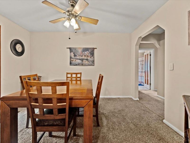 6941 Dianna Drive, North College Hill, OH 45239 Photo 7