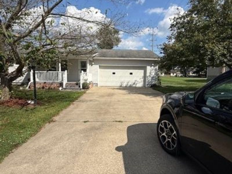 21756 Ileen Drive, West Lafayette, OH 43845 Photo 10
