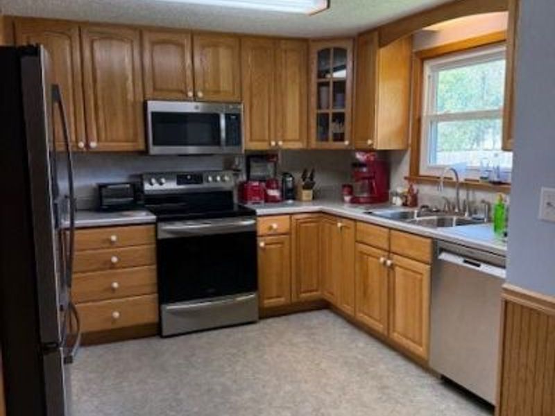 21756 Ileen Drive, West Lafayette, OH 43845 Photo 18