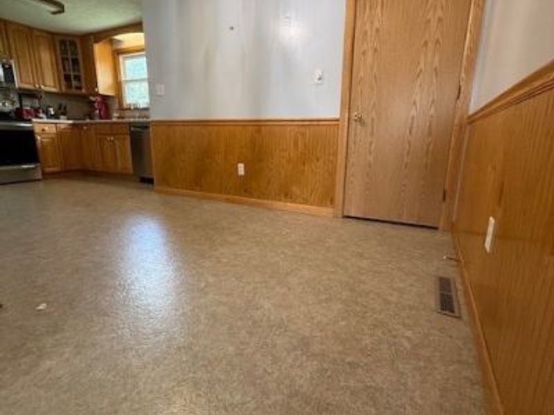 21756 Ileen Drive, West Lafayette, OH 43845 Photo 29