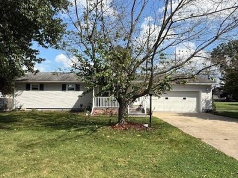 21756 Ileen Drive, West Lafayette, OH 43845 Photo 4
